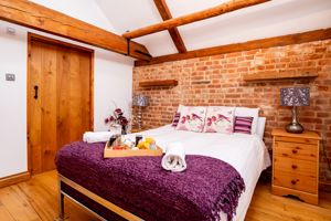 Bedroom- click for photo gallery